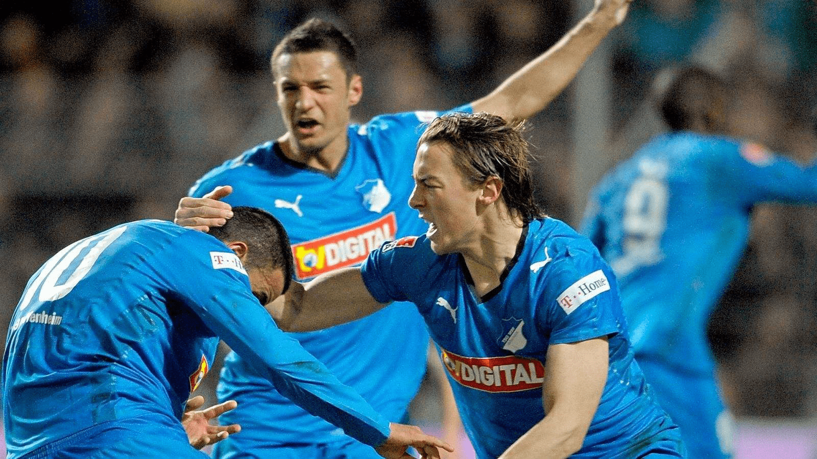 穆古鲁扎赛事官方发布势不可挡新规，湖人争议不断！(穆古鲁扎简介)